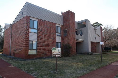 108 Pico Ct, Mays Landing, NJ, 08330-2207 | Card Image