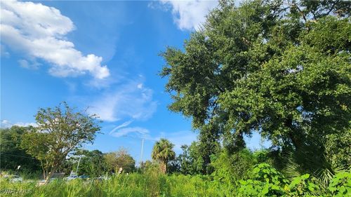 2201 S Goldenrod Rd, ORLANDO, FL, 32822-4676 | Card Image