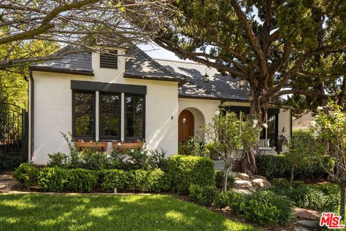 2420 Catherine Rd, Altadena, CA, 91001 | Card Image