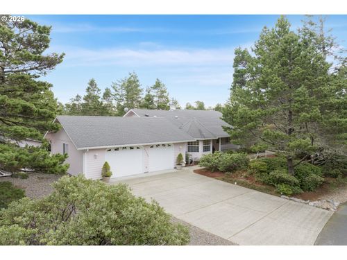 87629 Woodmere E, Florence, OR, 97439-9047 | Card Image