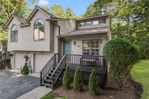 25-25 White Birch Ct, North Kingstown, RI, 02852-6524 | Card Image
