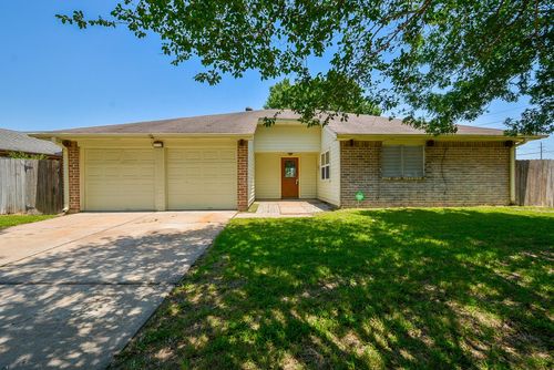 15702 Timber Rock Dr, Houston, TX, 77082-2915 | Card Image