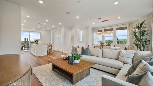 1804 Lychee St, Fullerton, CA, 92835-3349 | Card Image