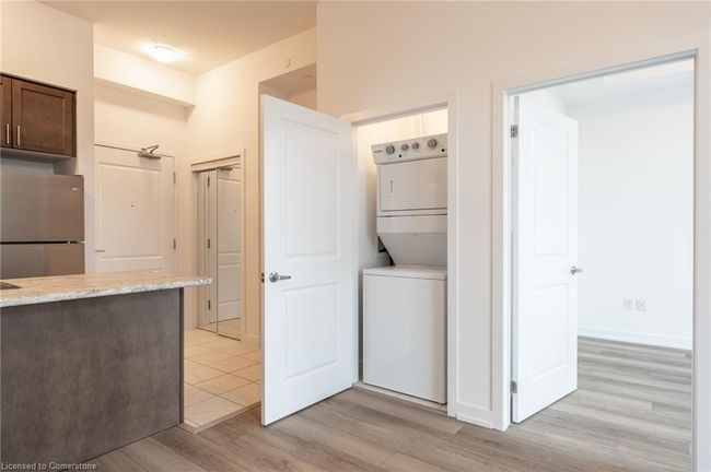 106 - 460 Dundas St E, House attached with 1 bedrooms, 1 bathrooms and 1 parking in Hamilton ON | Image 25