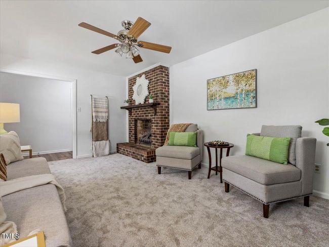 15-Living Room | Image 18