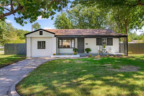 2802 S Laura St, Wichita, KS, 67216-1363 | Card Image