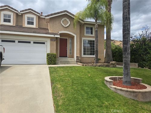 23187 Coffee Berry Cir, Corona, CA, 92883-8132 | Card Image