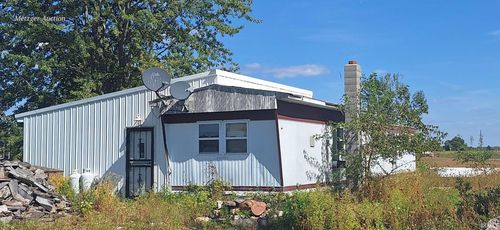 939 Adolph Rd, Union City, MI, 49094-9719 | Card Image