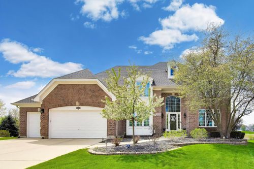 1N644 Woodhall Ct, Winfield, IL, 60190-2336 | Card Image