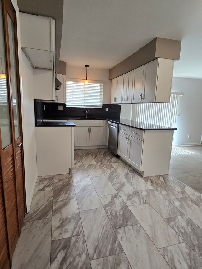 30063 Rambling Rd, House other with 3 bedrooms, 2 bathrooms and null parking in Southfield MI | Image 9