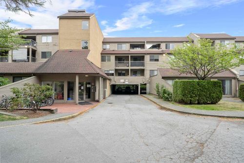 311-8120 Colonial Dr, Richmond, BC, V7C4V2 | Card Image