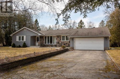 406 Balmy Beach Road, Georgian Bluffs, ON, N4K5N4 | Card Image