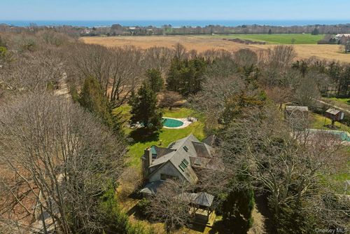 60 Skimhampton Road, East Hampton, NY, 11937 | Card Image