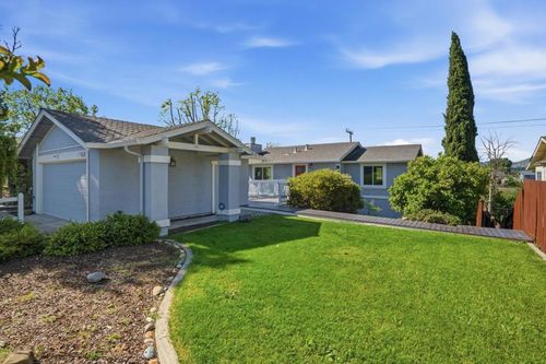 7516 Stagecoach Rd, Dublin, CA, 94568-1761 | Card Image