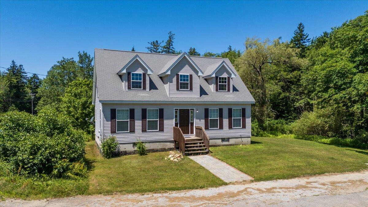 Wallston Rd, Tenants Harbor, ME 04860