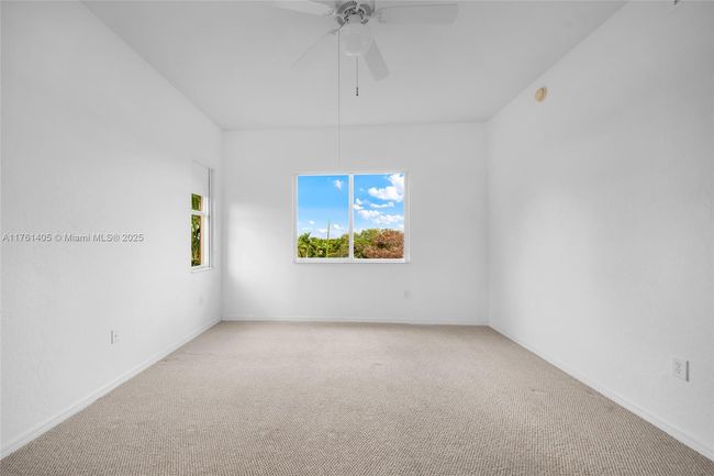 APT-501 - 3600 Oaks Clubhouse Dr, Condo with 3 bedrooms, 2 bathrooms and null parking in Pompano Beach FL | Image 34