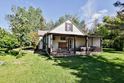 213 Melba Ave, House detached with 3 bedrooms, 1 bathrooms and 6 parking in Enchant AB | Image 2