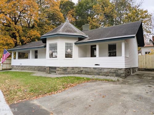 4 Palmer Ave, Corinth, NY, 12822-1122 | Card Image