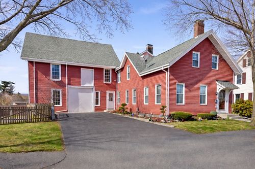 11 Pearl St, Quincy, MA, 02169-7816 | Card Image