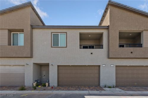 1561 Layla Crossing Ave, Henderson, NV, 89002-9813 | Card Image