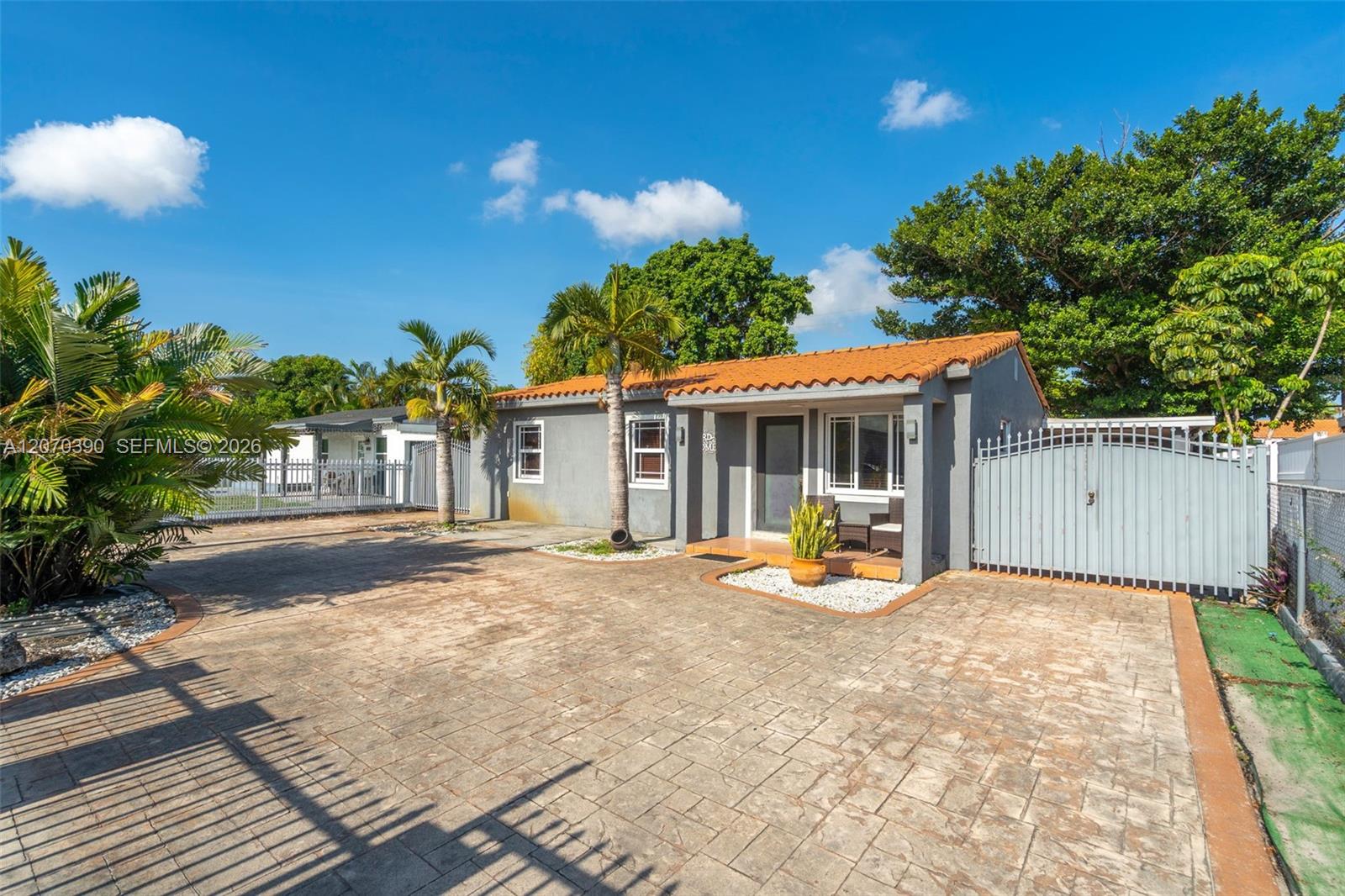 Residential in Hialeah 2