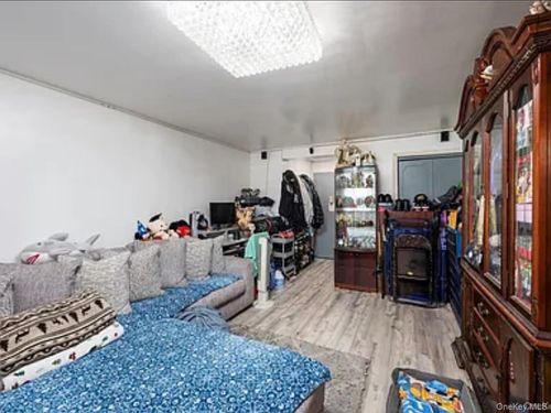 5a-2661 Marion Ave, Bronx, NY, 10458-4148 | Card Image