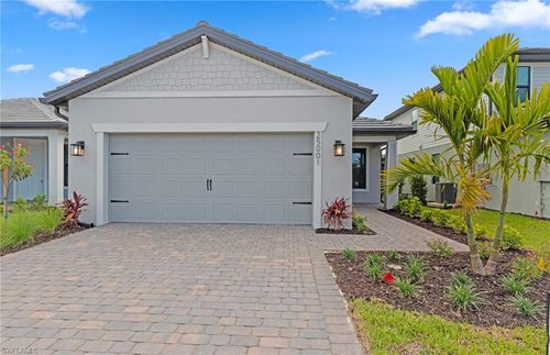25001 Surf Haven Ln, BONITA SPRINGS, FL, 34135 | Card Image