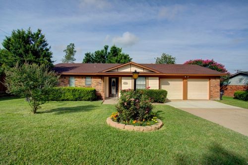 6470 Westrock Dr, Fort Worth, TX, 76133-5015 | Card Image