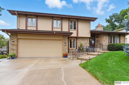 836 S 123rd St, Omaha, NE, 68154-3022 | Card Image