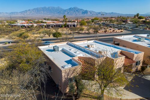 1746 W Camino Estelar, Green Valley, AZ, 85622-5072 | Card Image