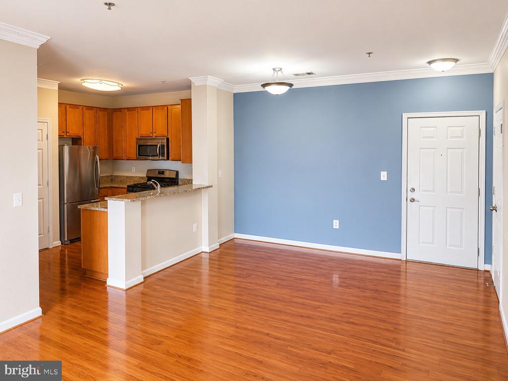 Residential in ALEXANDRIA 5