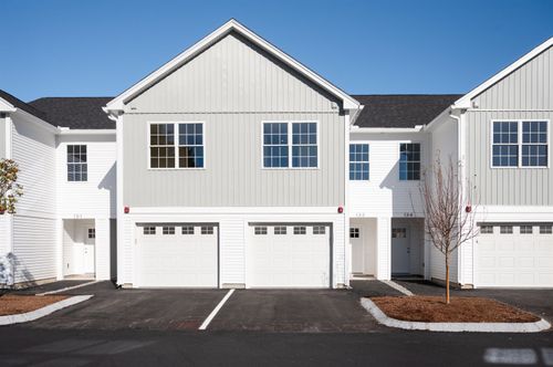 1-11 Suffolk Dr, Concord, NH, 03303-2132 | Card Image