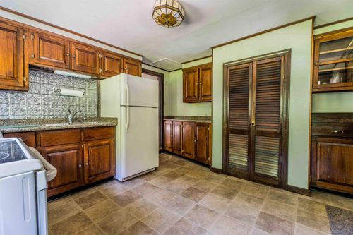 50 King Rd, Chichester, NH, 03258-6533 | Card Image