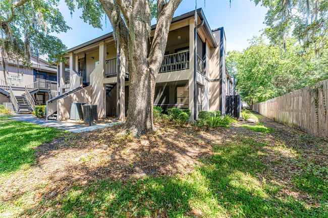 APT-101 - 4035 Angel Oak Ct, Condo with 2 bedrooms, 2 bathrooms and null parking in TAMPA FL | Image 4