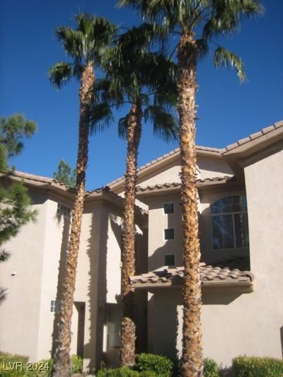 421 - 2050 W Warm Springs Road, Condo with 3 bedrooms, 2 bathrooms and null parking in Henderson NV | Image 1