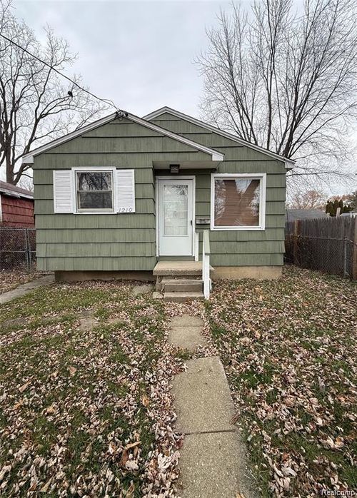 1210 Pinehurst Ave, Flint, MI, 48507-2340 | Card Image