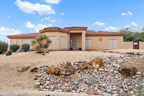 14601 N Dickens Ct, Fountain Hills, AZ, 85268-2840 | Card Image