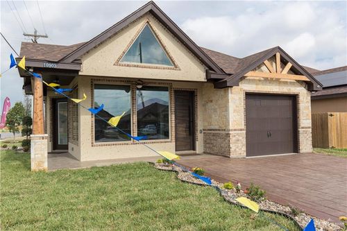 10903 N 29th Ln, McAllen, TX, 78504-6534 | Card Image