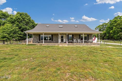 1385 Wilhoit Rd, Chuckey, TN, 37641-5953 | Card Image