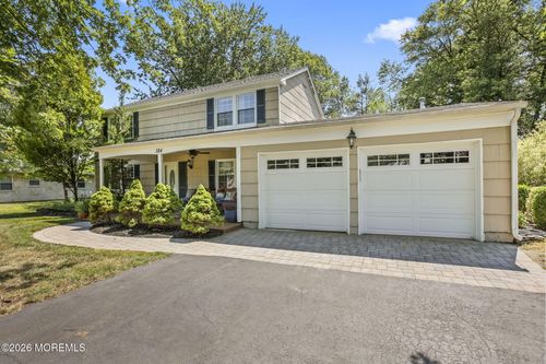 384 Taylors Mills Rd, Manalapan, NJ, 07726-2825 | Card Image