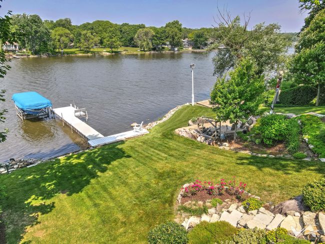 6N142 Riverside Dr, House other with 4 bedrooms, 4 bathrooms and 2 parking in St. Charles IL | Image 40