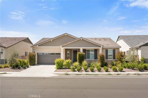 29391 Santa Ynez Cir, Menifee, CA, 92584-4225 | Card Image