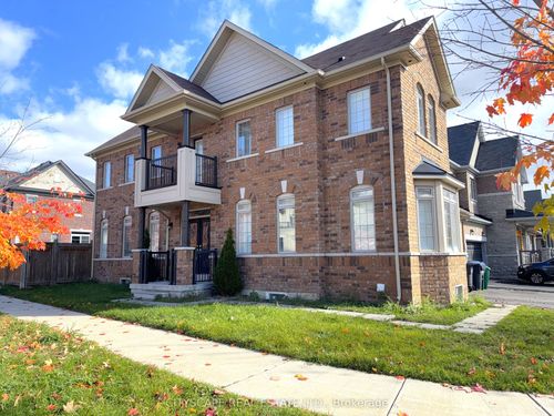 33 Brookwater Cres, Caledon, ON, L7C4A4 | Card Image