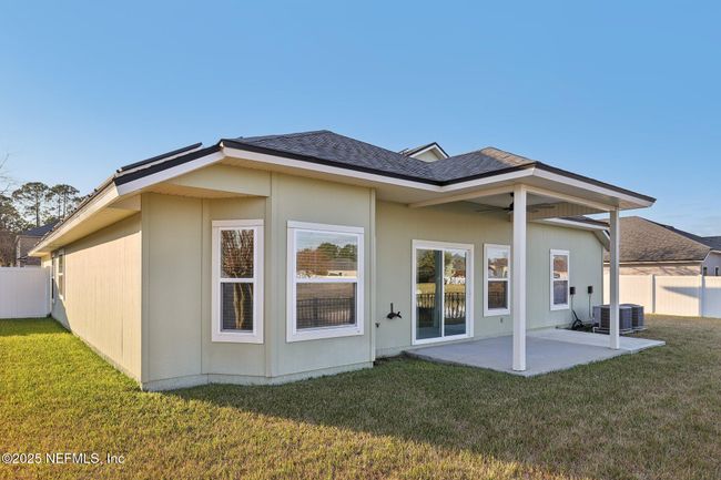 4468 Song Sparrow Dr, House other with 5 bedrooms, 3 bathrooms and null parking in MIDDLEBURG FL | Image 16