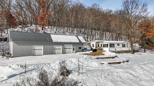 E5003 941st Ave, Boyceville, WI, 54725-5038 | Card Image