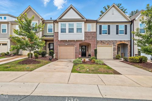 136 Thornhill Dr, Burlington, NC, 27215-8579 | Card Image