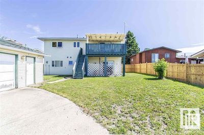 5042 40 St, House other with 4 bedrooms, 3 bathrooms and null parking in Cold Lake AB | Image 3