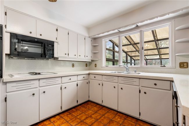 491 Parkside Dr, House other with 3 bedrooms, 2 bathrooms and null parking in Akron OH | Image 11
