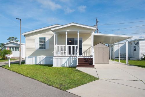 2051 S Mobile Estates Dr, SARASOTA, FL, 34231-5630 | Card Image