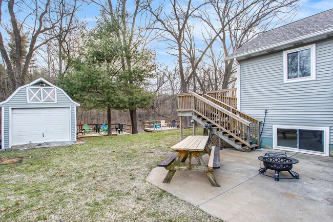 023__90a6350_389 | Image 29